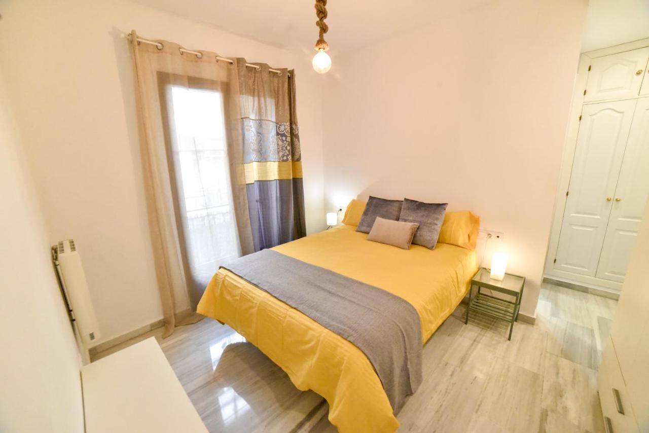 New! City Centre Apartment Σεβίλλη Εξωτερικό φωτογραφία
