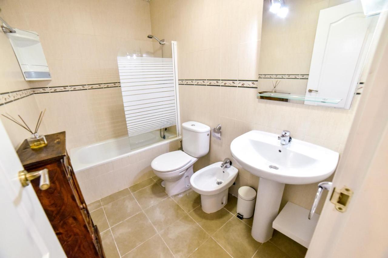 New! City Centre Apartment Σεβίλλη Εξωτερικό φωτογραφία